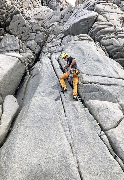 Trad day a Capo Pecora, il meeting di clean climbing in Sardegna