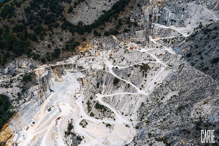 Carie, marble quarries, Apuan Alps - The marble quarries of the Apuan Alps