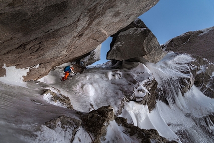 Cerro Cachet Patagonia - La prima salita dalla parete NE di  Cerro Cachet in Patagonia (Lukas Hinterberger, Nicolas Hojac, Stephan Siegrist)