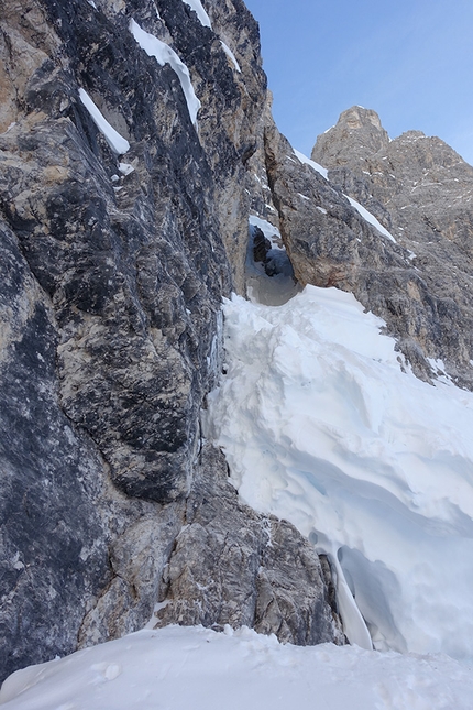 Cresta Zsigmondy, Cima delle Undici, Dolomiti di Sesto - In apertura su Zsigmondycouloir alla Cresta Zsigmondy, Cima delle Undici, Dolomiti di Sesto (Hannes Egarter, Hannes Pfeifhofer 15/01/2020)