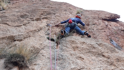 Gole di Taghia in Marocco - Gole di Taghia in Marocco: apertura di Libertà Berbera sulla cima Thuiat (Lorenzo Gadda, Vincenzo Mascaro, Alessio Miori)