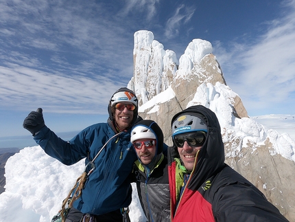 Aguja Standhardt Patagonia - Matteo Bernasconi, Matteo Pasquetto and Matteo Della Bordella on the summit of Aguja Standhardt in Patagonia on 08/02/2020 after the first ascent of Il dado è tratto on the mountain's north face