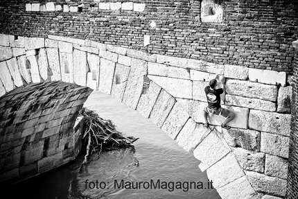 Mauro Magagna - Mauro Magagna: Ponte Pietra a Verona
