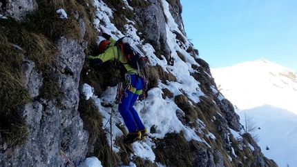 Pizzo di Petto, Alpi Orobie - Durante l'apertura di Cocoon, Pizzo di Petto, Alpi Orobie (15/01/2020 Giangi Angeloni, Marco Birolini, Ennio Spiranelli)