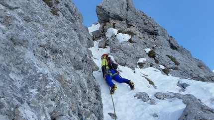 Pizzo di Petto, Alpi Orobie - Durante l'apertura di Cocoon, Pizzo di Petto, Alpi Orobie (15/01/2020 Giangi Angeloni, Marco Birolini, Ennio Spiranelli)