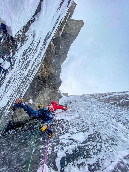 Greg Boswell, Jeff Mercier discover unclimbed ice around Lofoten and Tennevoll in Norway