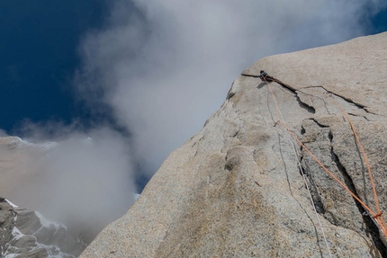 Nicolas Favresse, Sean Villanueva, Cerro Standhardt, Patagonia - Nico Favresse and Sean Villanueva making the first ascent of El Flechazo on Cerro Standhardt in Patagonia