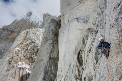 Nicolas Favresse, Sean Villanueva, Cerro Standhardt, Patagonia - Nico Favresse making the first ascent of El Flechazo on Cerro Standhardt in Patagonia with Sean Villanueva