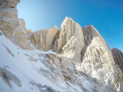 Aguja Poincenot Patagonia, Matteo Bernasconi, Matteo Della Bordella, Matteo Pasquetto - Approaching the north face of Aguja Poincenot in Patagonia, prior to repeating the 40° Ragni di Lecco route