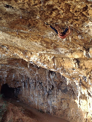 Erri de Luca - Erri De Luca su “Viaggio = infinito” 8b+  Grotta dell'Arenauta - Sperlonga