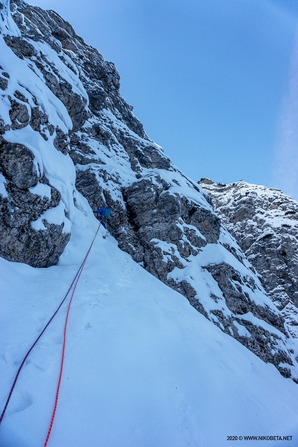 Cima Mosca, Piccole Dolomiti, Nicola Bertolani, Matthias Stefani - Transiberiana Express alla Cima Mosca, Piccole Dolomiti: l'attacco