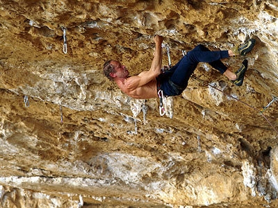 Erri de Luca - Erri De Luca su “Viaggio = infinito” 8b+  Grotta dell'Arenauta - Sperlonga