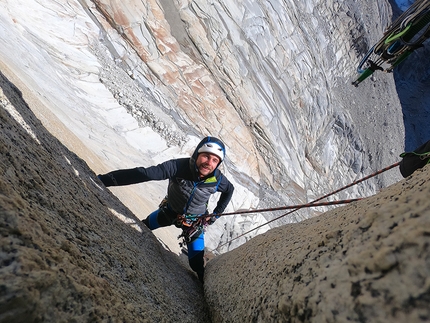 El Mocho, Patagonia - Matteo Pasquetto apre Jurassic Park su El Mocho in Patagonia insieme a Matteo della Bordella, febbraio 2020