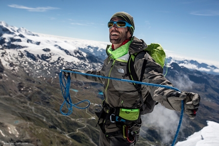 Hervé Barmasse, gli occhiali da sole per una visione perfetta in montagna