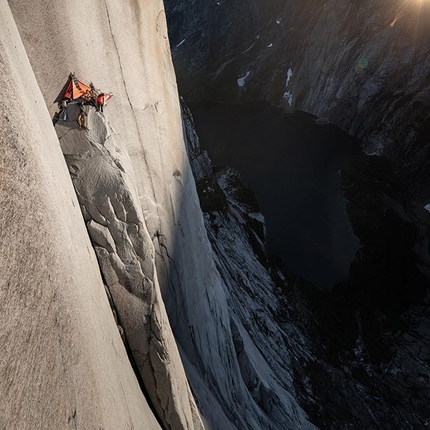 Big wall in Patagonia aperta da Vanhee, Didier e Siadak