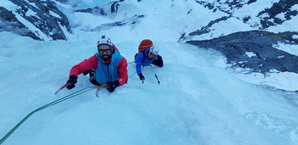 Valle del Braulio, Bormio cascate di ghiaccio  - Michele Colturi e Matteo Pedergnana sul secondo tiro, Valle del Braulio, Bormio