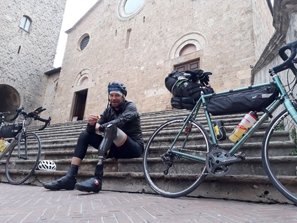 Un'Italia a pedali - Michele Maggioni e Pietro Dal Prà: dal Gran Paradiso alla Toscana