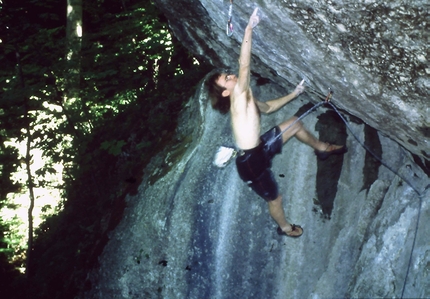 Iker Pou - Iker Pou climbing Action Directe in Frankenjura, Germany in 2000.