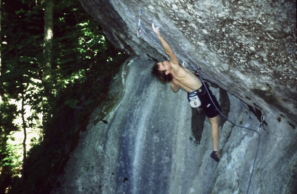 Iker Pou - Iker Pou climbing Action Directe in Frankenjura, Germany in 2000.