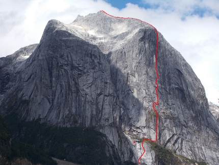 Sílvia Vidal - Sílvia Vidal apre in solitaria Sincronia Magica sul Cerro Chileno Grande in Patagonia