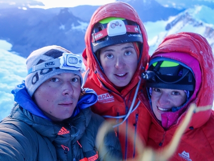 Cerro Torre Patagonia, Raphaela Haug - Cerro Torre Patagonia: Fabian Buhl, Laura Tiefenthaler and Raphaela Haug on the summit