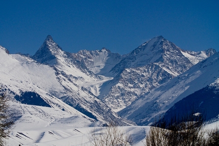 Jel Tegermen Il Mulino a Vento - Jel Tegermen, Tien Shan (Kyrgyzstan): la spedizione italiana composta da Alessandro Beltrame, Marco Bernini e Paolo Rabbia