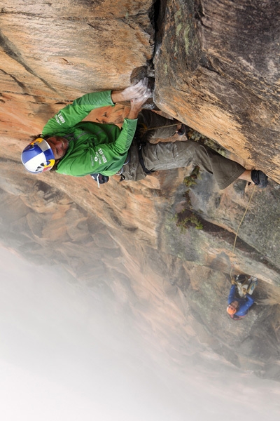 Behind the Rainbow, new route on Roraima Tepuis by Glowacz and Heuber