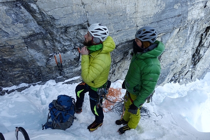 Cascate di ghiaccio in Canada, Daniele Frialdi, Marco Verzeletti, Roberto Parolari - Daniele Frialdi e Marco Verzeletti all'attacco di The Real Big Drip, Ghost Valley, Canada
