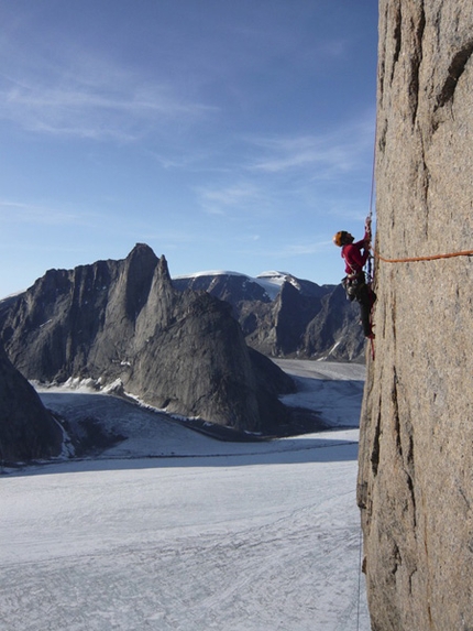 Baffin Island Mount Asgard - Mt. Asgard Baffin Island: Sean Villanueva practicing his best skill ;) up Mt. Asgard.