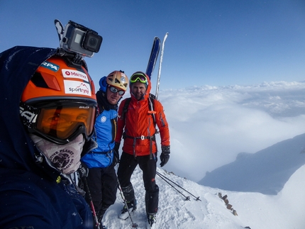 Ala Dağlar Turchia, Miroslav Peťo, Robert Vrlák, Rastislav Križan - Scialpinismo Aladağlar: sulla cima nord di Erciyes. Da sinistra a destra: Miroslav Peťo, Robert Vrlák, Rastislav Križan