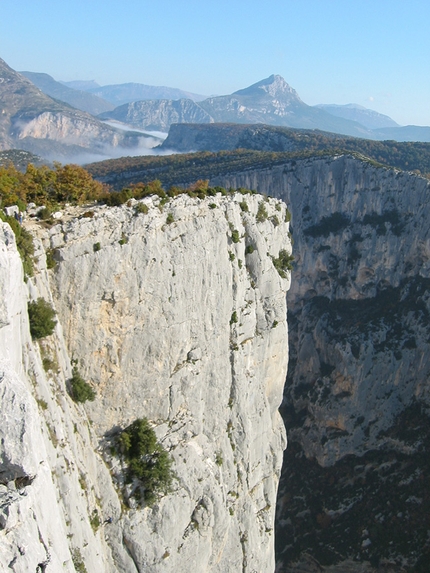 Verdon - Arrampicata nel Verdon: da Belvedere de la Carelle verso i settori Mami e Ctuluh