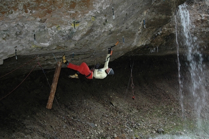 Grotta del Lupo - Gianmario Meneghin at the Grotta del Lupo