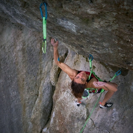 Mélissa Le Nevé makes first female ascent of Action Directe, Wolfgang Güllich's Frankenjura masterpiece