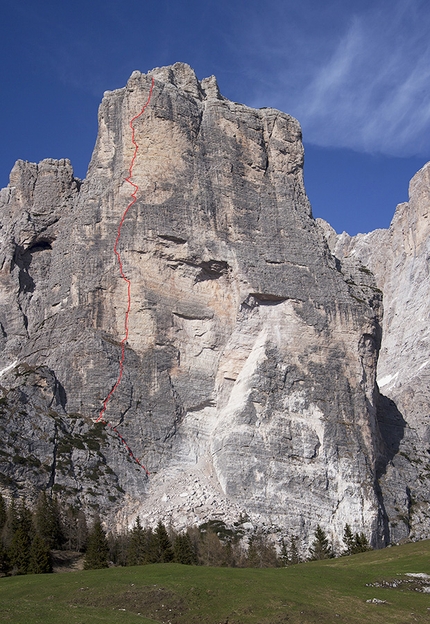 Torre Venezia, Civetta, Dolomiti, Alessandro Baù - Il tracciato di Stile Libero alla Torre Venezia in Civetta, Dolomiti