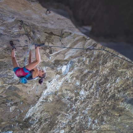 Laura Rogora - Laura Rogora climbing Pure dreaming 9a at Massone, Arco, Italy