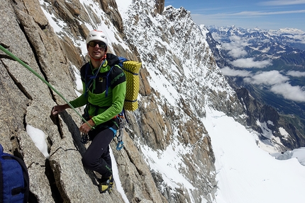 Pilone Centrale del Frêney, Monte Bianco, Mirco Grasso, Tommaso Lamantia, Francesco Rigon, Michele Zanotti - Mirco Grasso sui tiri centrali del Pilone Centrale del Frêney, Monte Bianco