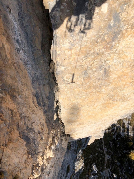 Stella Alpina, Christoph Hainz, Valparola, Dolomiti - Christoph Hainz durante l'apertura di Stella Alpina sul Monte Castello del Settsass, Valparola, Dolomiti