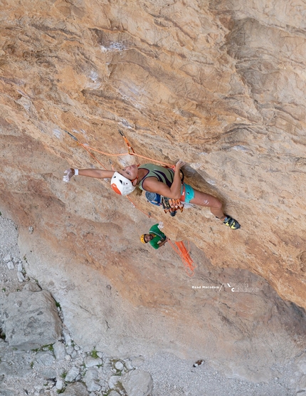 Aleksandra Taistra - Aleksandra Taistra in Sardegna ripete Unchinos, qui sul secondo tiro di 7c