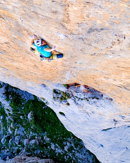 Siebe Vanhee, Orbayu, Naranjo de Bulnes, Picos de Europa, Spain - Siebe Vanhee repeating the 8c multi-pitch Orbayu on Naranjo de Bulnes, Picos de Europa, Spain, first freed by Iker Pou and his brother Eneko in August 2009 