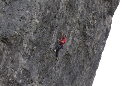 Ben Moon - Ben Moon tenta Northern Lights 9a a Kilnsey in Inghilterra