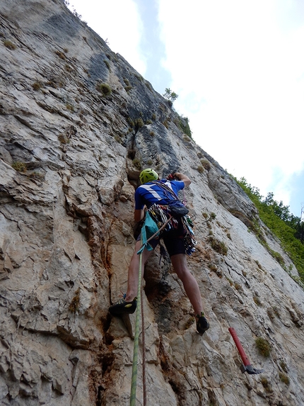 Monte Pastello, Val d'Adige, Marco Gnaccarini, Ivan Maghella - Durante l'apertura di Pastello Crack al Monte Pastello, Val d'Adige: L1