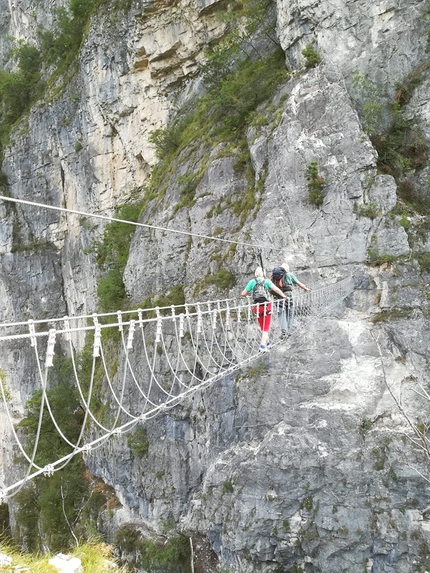 Via Ferrata Anelli delle Anguane, Valdastico - Sul Ponte Tibetano delle Anguane della Via Ferrata F4, Anelli delle Anguane, Val d'Astico