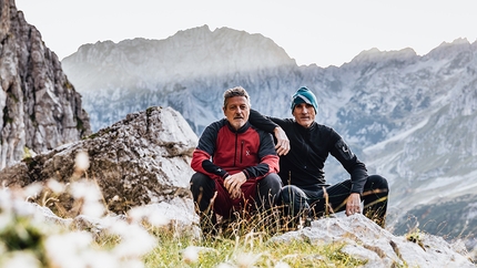 Dolomiti di Brenta, Val d’Ambiez, Zigo Zago, Rolando Larcher - Rolando Larcher e Marco Curti sotto la Via Zigo Zago sulla Cima Ghez in Val d’Ambiez, Dolomiti di Brenta