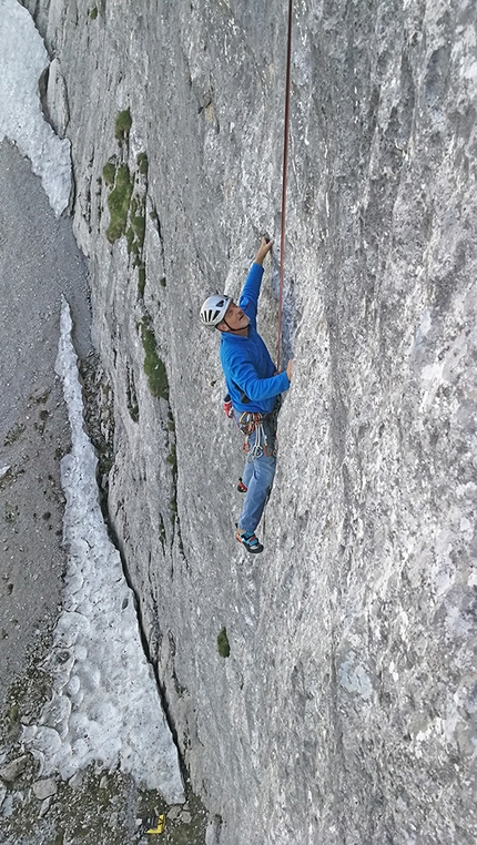 Dolomiti di Brenta, Val d’Ambiez, Zigo Zago, Rolando Larcher - Marco Curti sul primo tiro originale di Via Zigo Zago, Cima Ghez in Val d’Ambiez