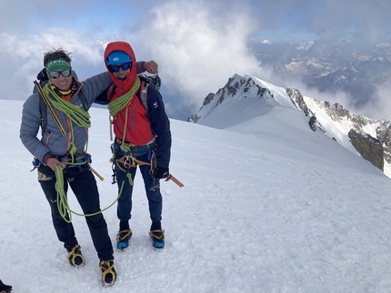 Mont Blanc Super Integrale de Peutèrey: François Cazzanelli, Francesco Ratti climb in the footsteps of Renato Casarotto
