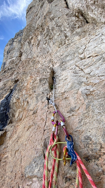 Torre del Lago, Dolomiti, Simon Gietl, Andrea Oberbacher - Una sosta su Lifestyle alla Torre del Lago, Dolomiti