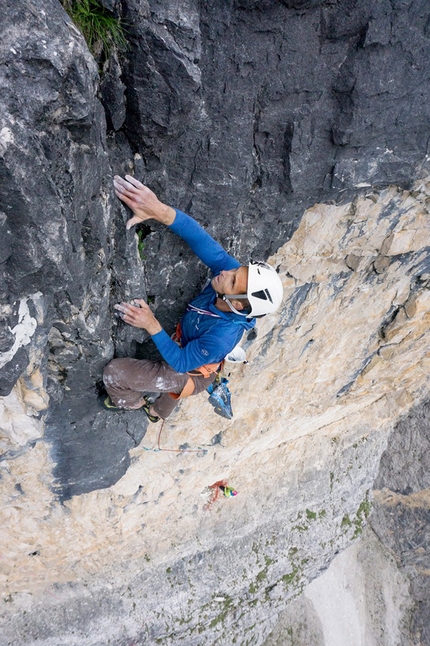 Rienzwand, Rienztal, Dolomites, Peter Manhartsberger, Martin Wibmer - Peter Manhartsberger climbing the crux pitch of Osttiroler Marende on Rienzwand, Rienztal, Dolomites