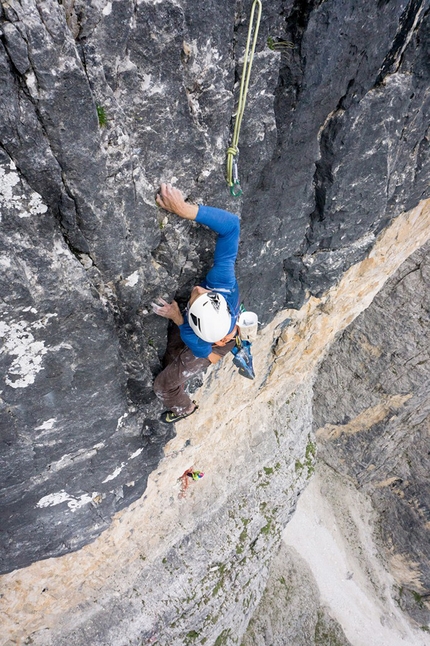 Rienzwand, Rienztal, Dolomites, Peter Manhartsberger, Martin Wibmer - Peter Manhartsberger climbing the crux pitch of Osttiroler Marende on Rienzwand, Rienztal, Dolomites