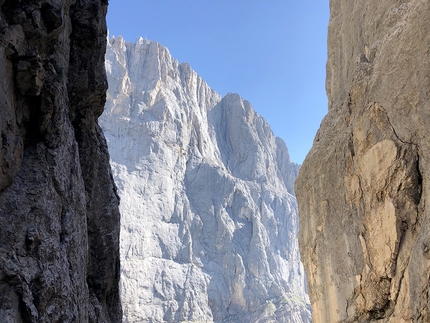 Fungo d’Ombretta, Torre Moschitz, Dolomiti, Bepi De Francesch, Francesco Innerkofler, Giorgia Felicetti, Federico Dell’Antone - Fungo d’Ombretta nelle Dolomiti: a Sud della Marmolada dal canalone