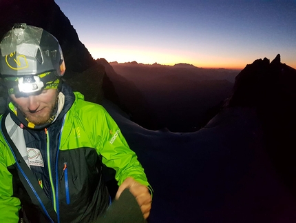 Central Pillar of Freney, - Central Pillar of Freney on Mont Blanc: One Push carried out by Denis Trento and Filip Babicz